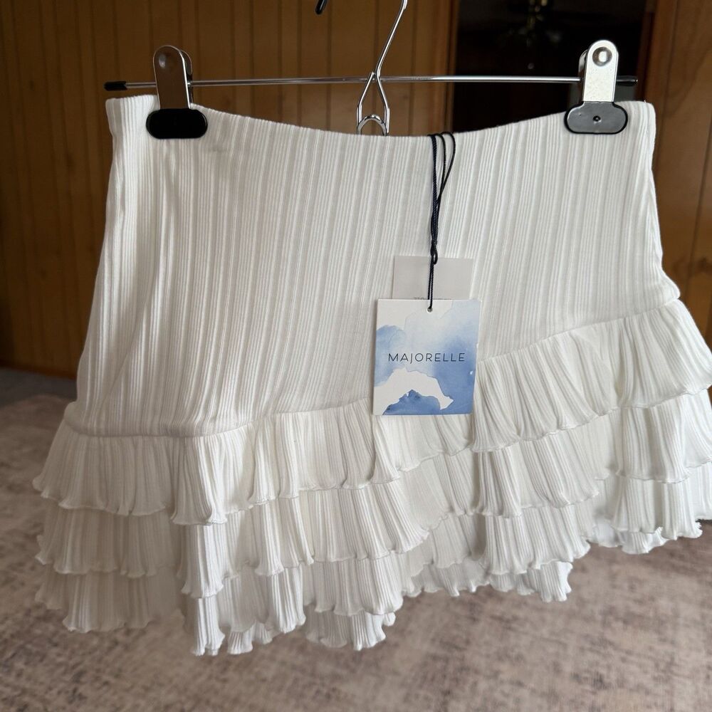NWT MAJORELLE Isadora Mini Skirt in White Size Small Revolve Ruffle MSRP $138